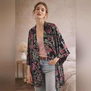 Anthropologie Feathers by Tolani Boho Velvet Floral Kimono Duster One Size